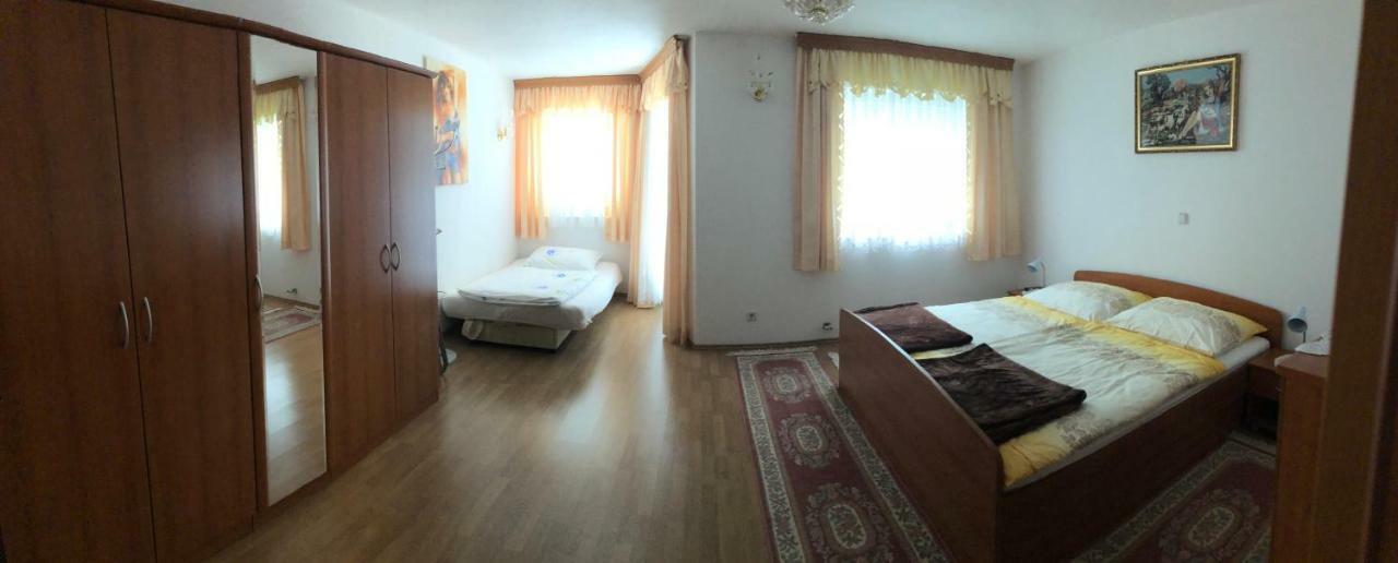 Apartments M&M Terzic Porec Exterior photo